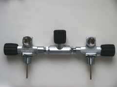 Doppelflaschen-Brückenkombination (200bar / 300bar)